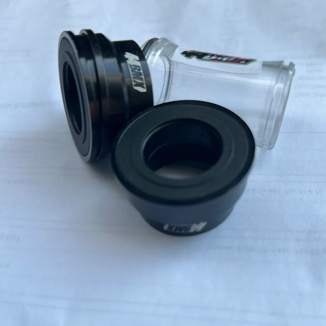 44bmx BB86 press fit bottom bracket - Image 2