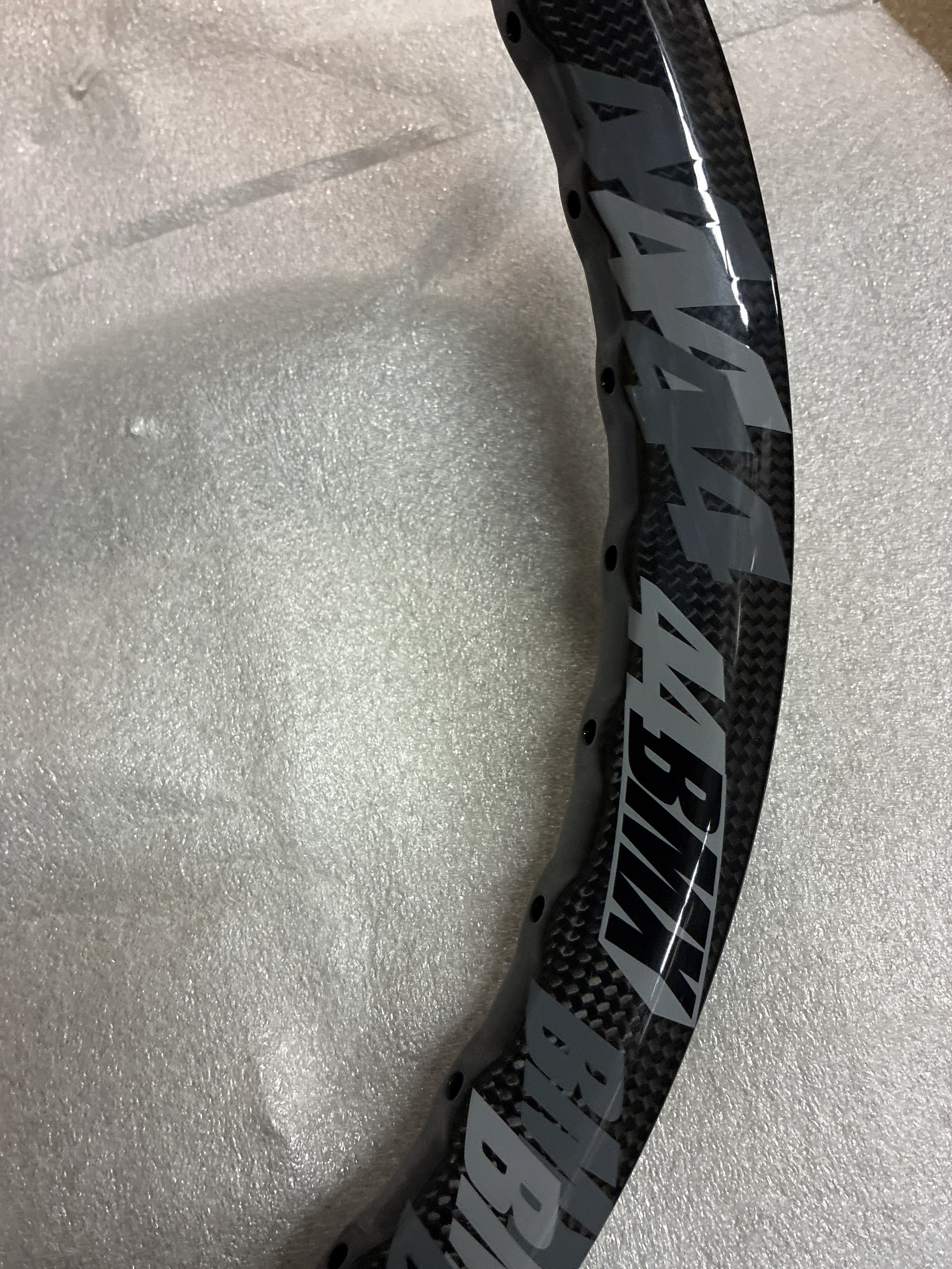 44BMX Carbon Brakeless 36H V2 Rim 20x1.75 - Image 3