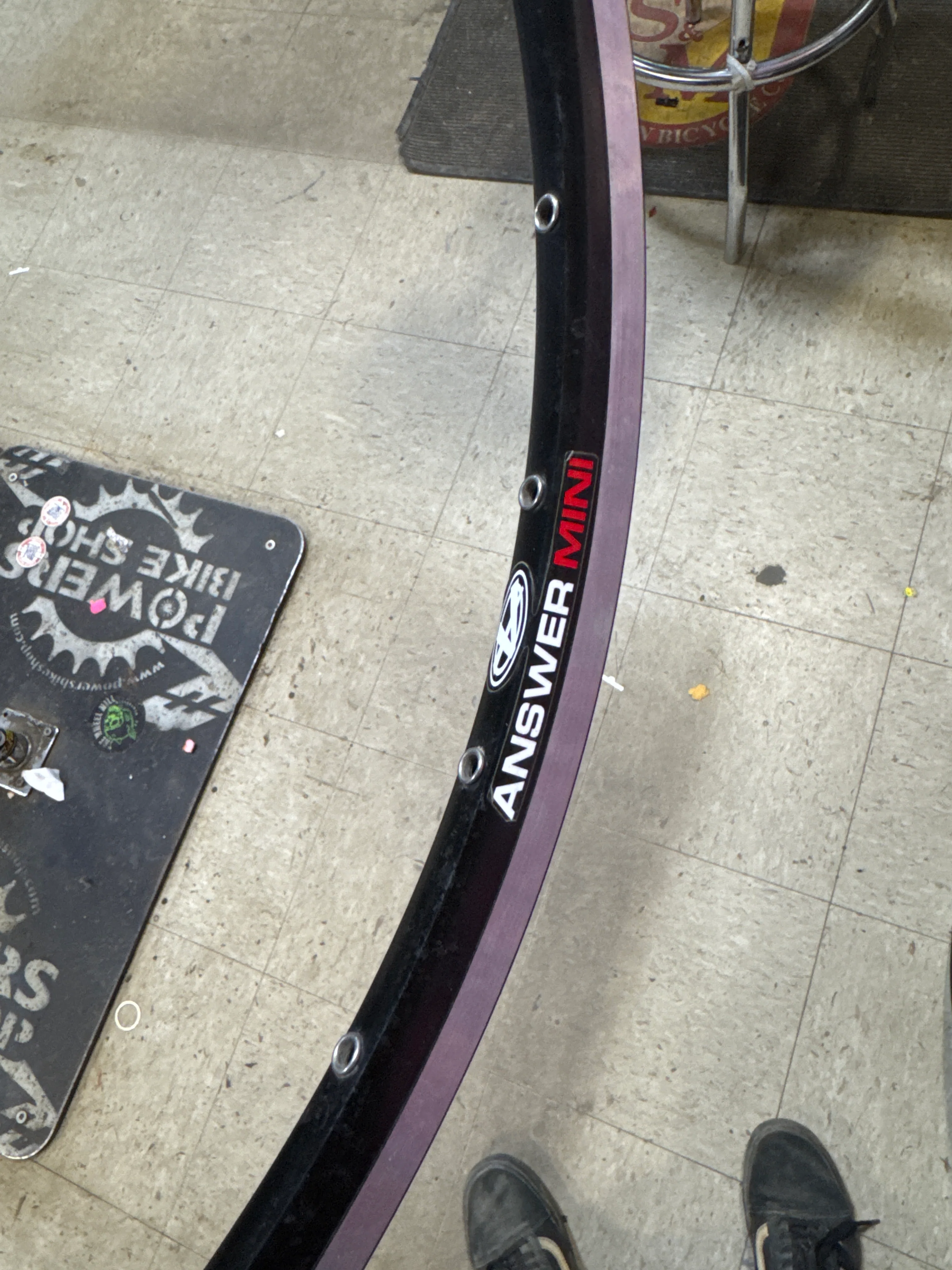 answer alumilite 24x11/8 28h