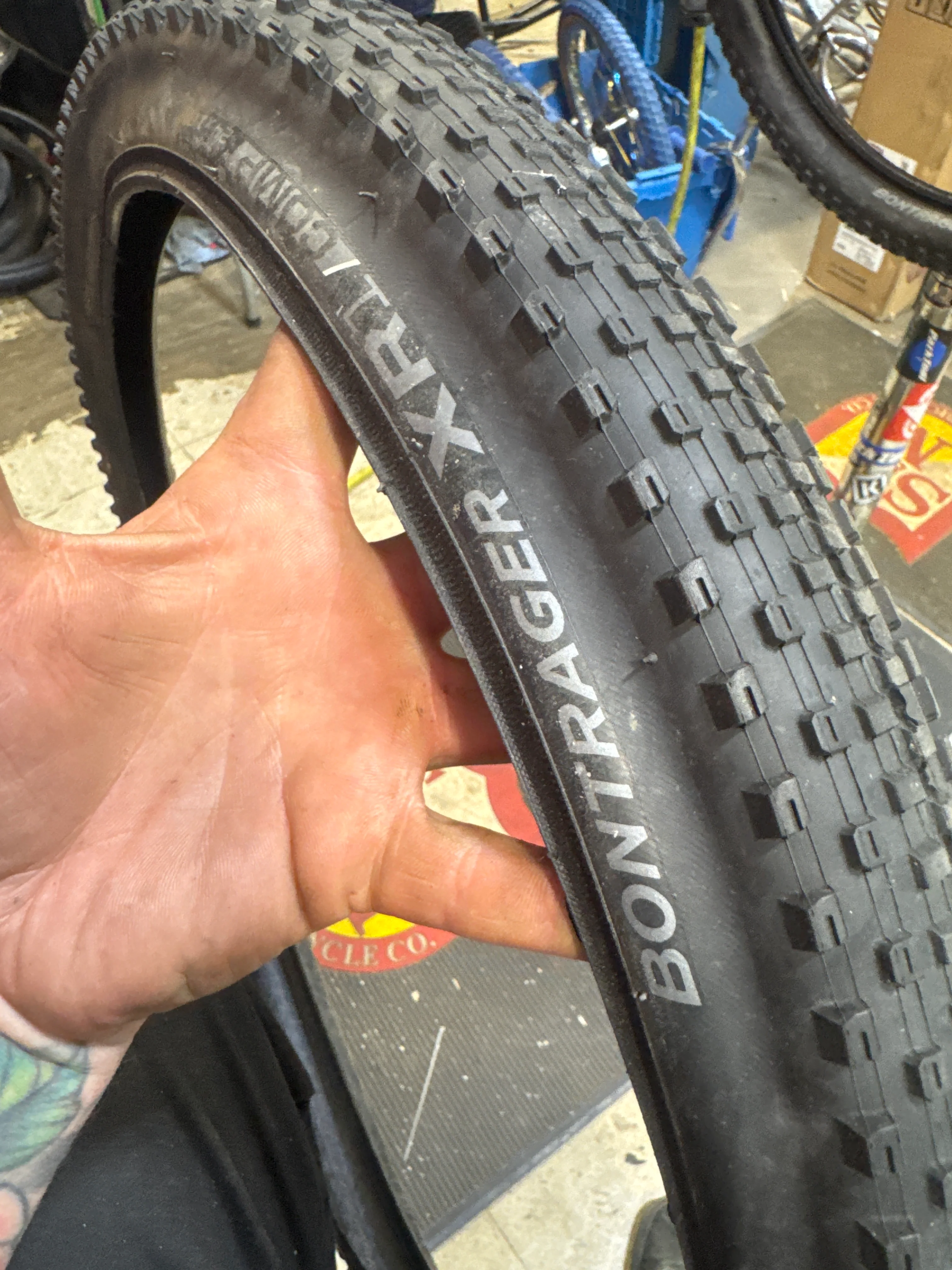 Bontrager 24x1.85 xr-1 tire