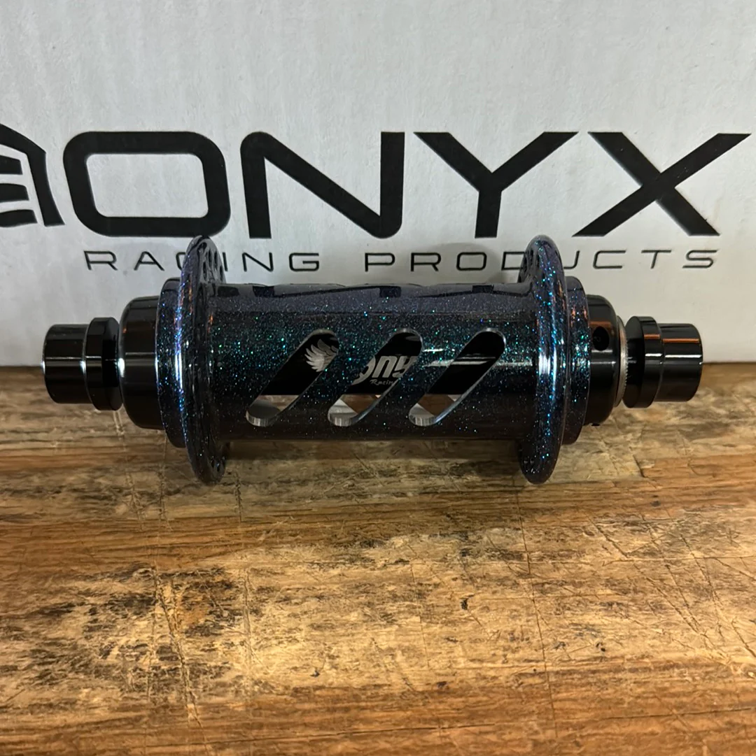 Onyx Hubs Cotm Peacock sapphire - Image 2