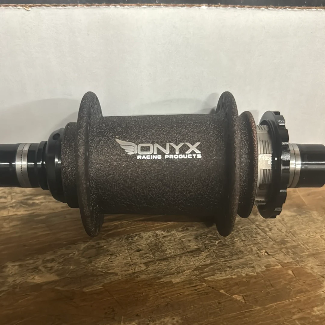 Onyx Hubs Cotm Coffee Ground - Image 3