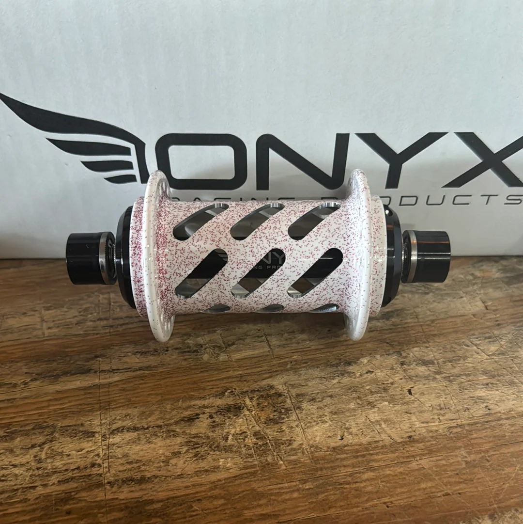 Onyx Hubs Cotm Disco Red - Image 2
