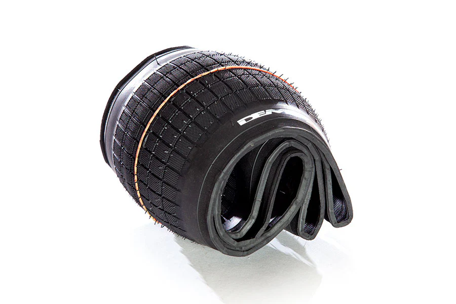 Demolition Hucker Hammer head tire - Image 4