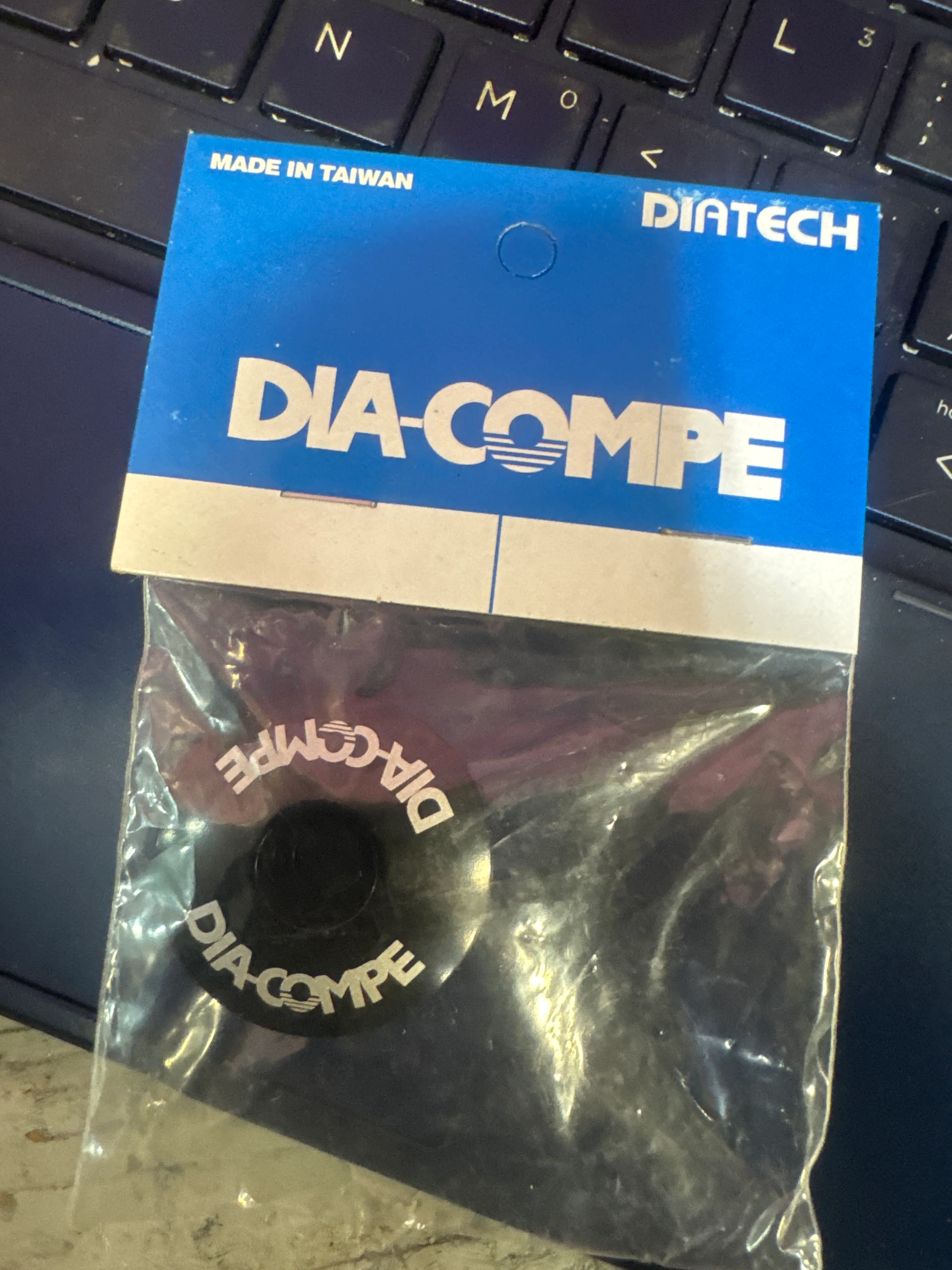 Dia-Compe M6 1 1/8" threadless fork stem BMX bicycle headset cap BLACK