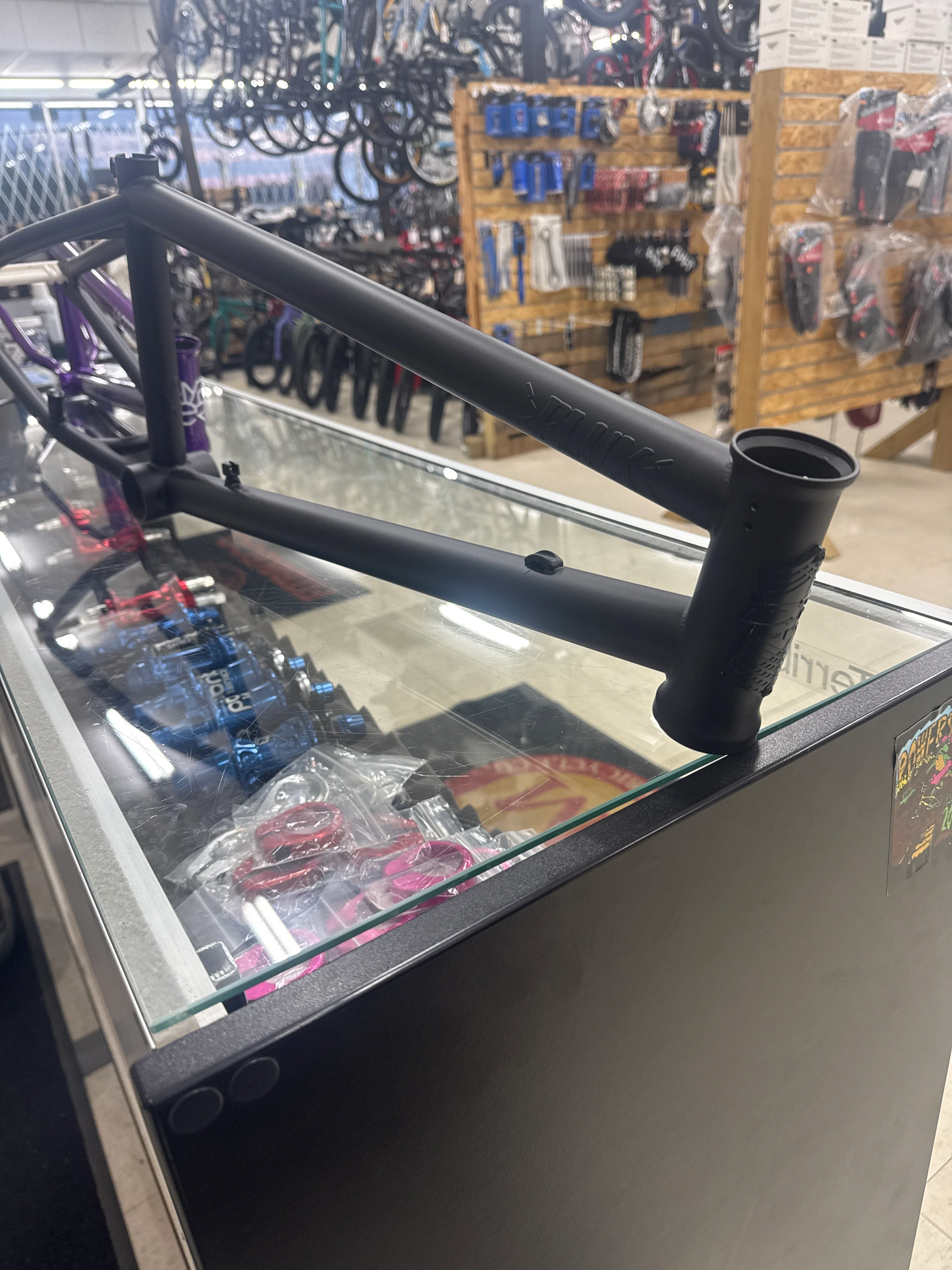 DK Flux bmx frame - Image 4