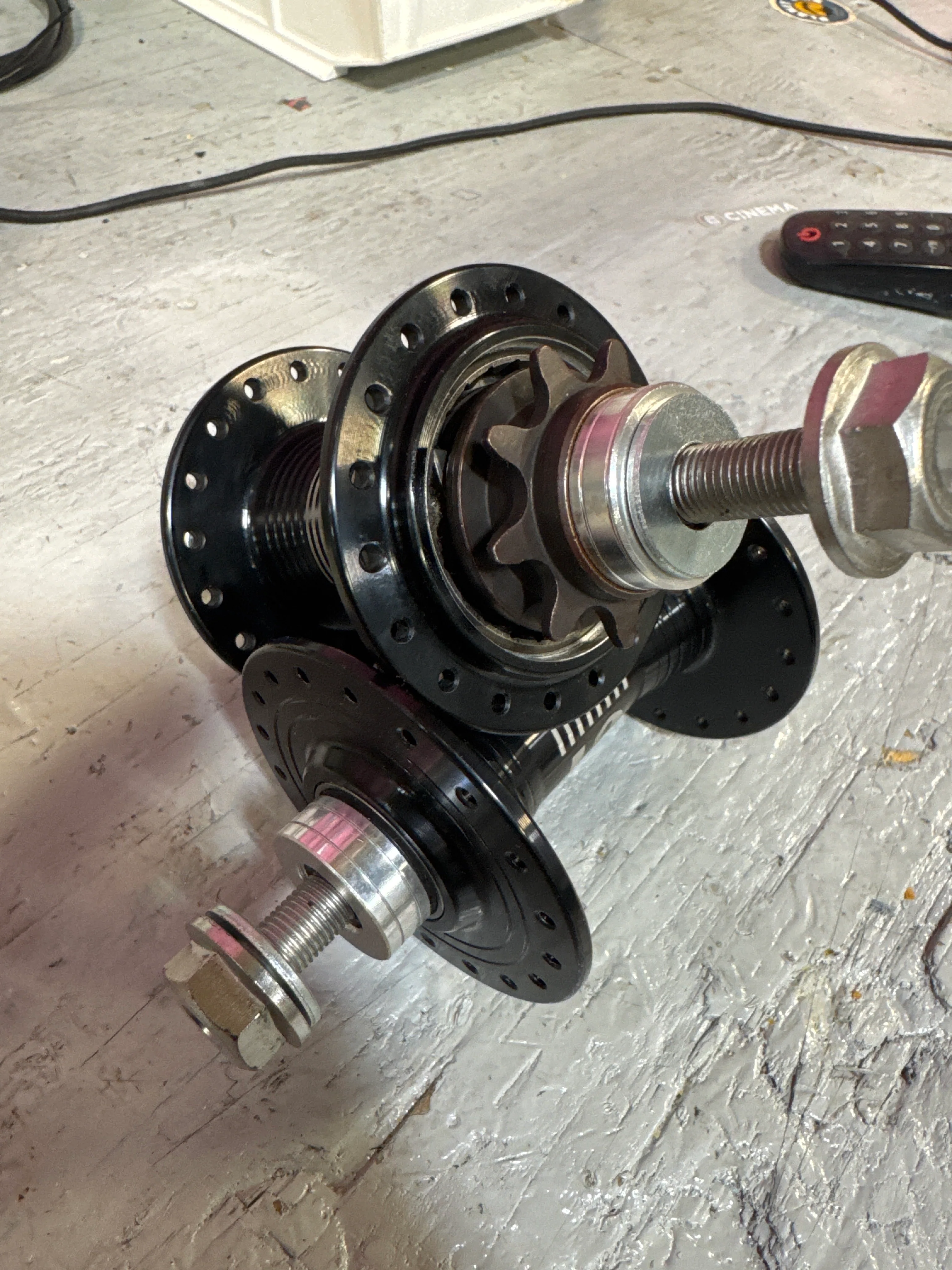 GT superlace high flange hubset 9t only - Image 2