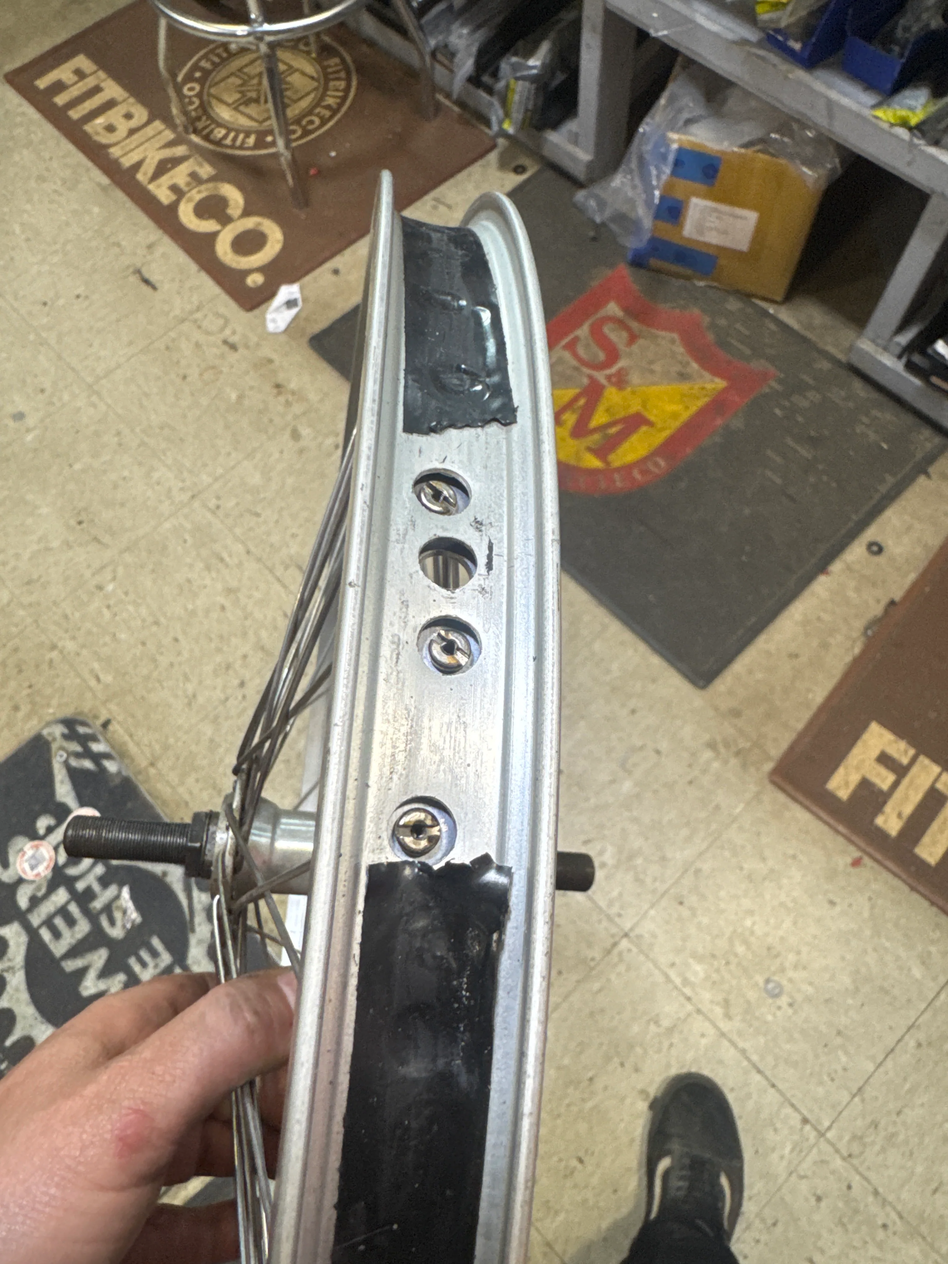 Mid school 48h front wheel - Image 2