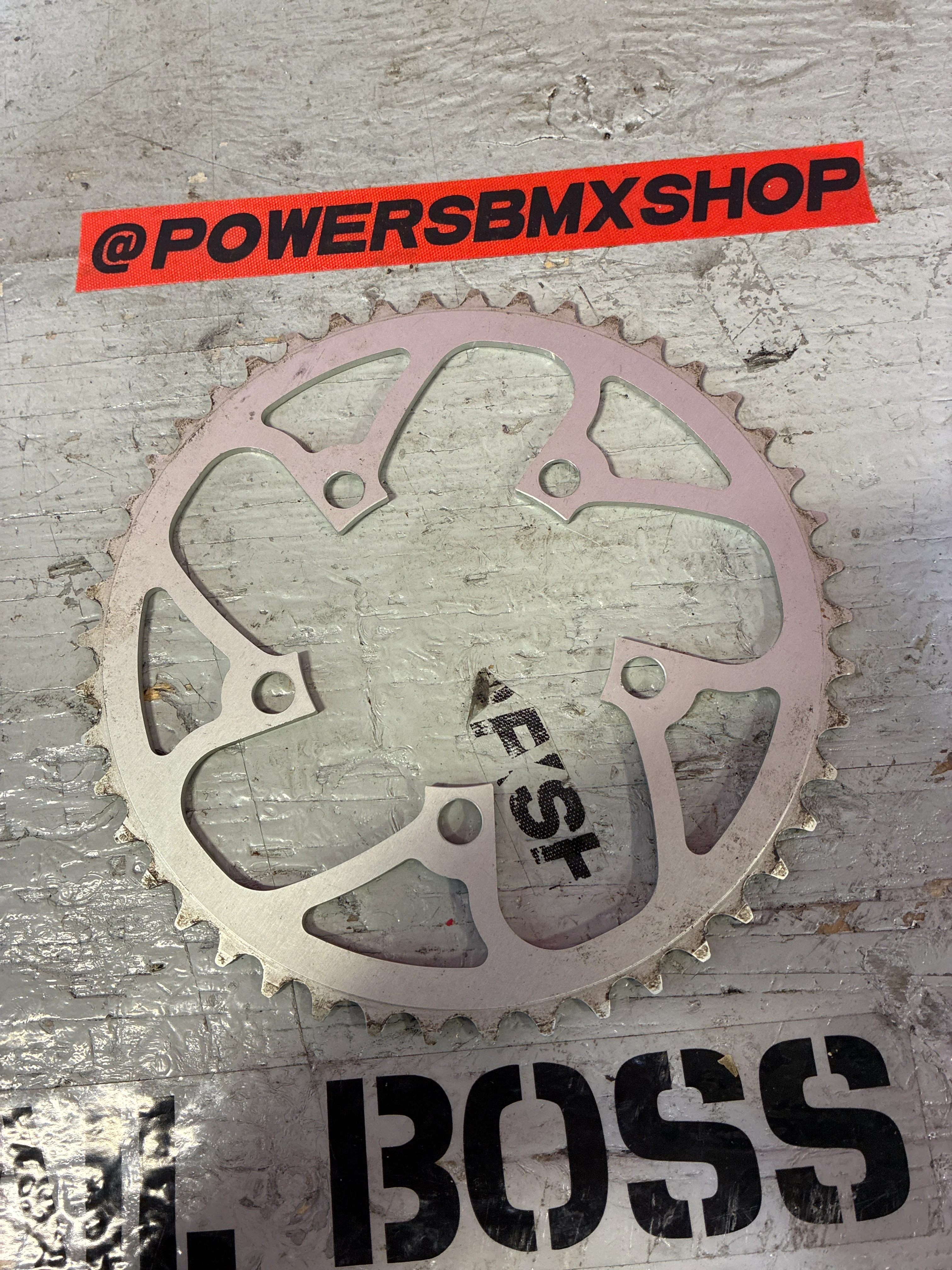 OEM 46T 5 bolt chainring - Image 2