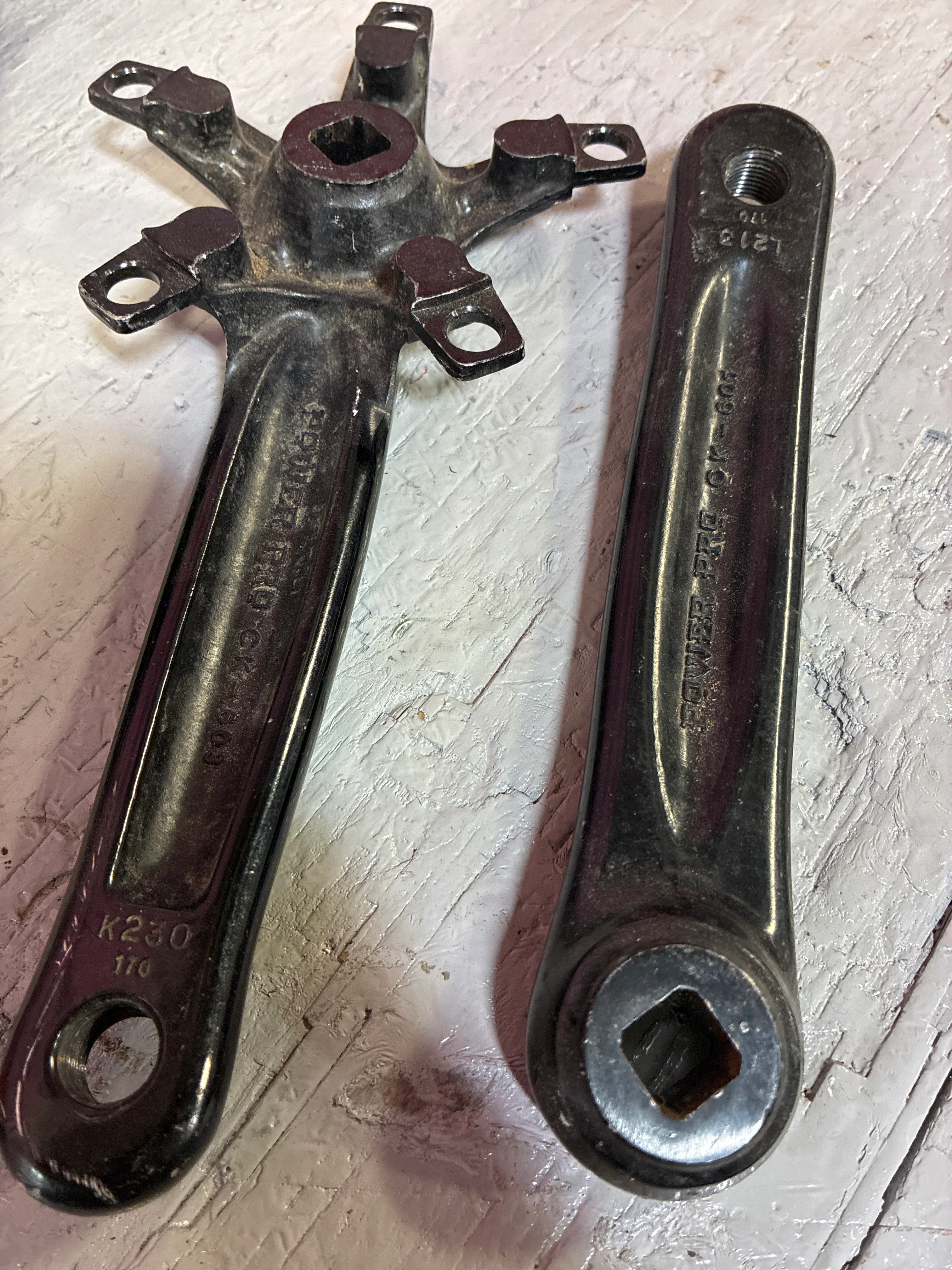 oem 5bolt square tapered 170m cranks - Image 2