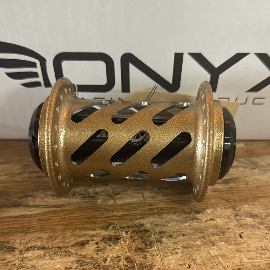 Onyx Hubs Cotm Gold River - Image 5