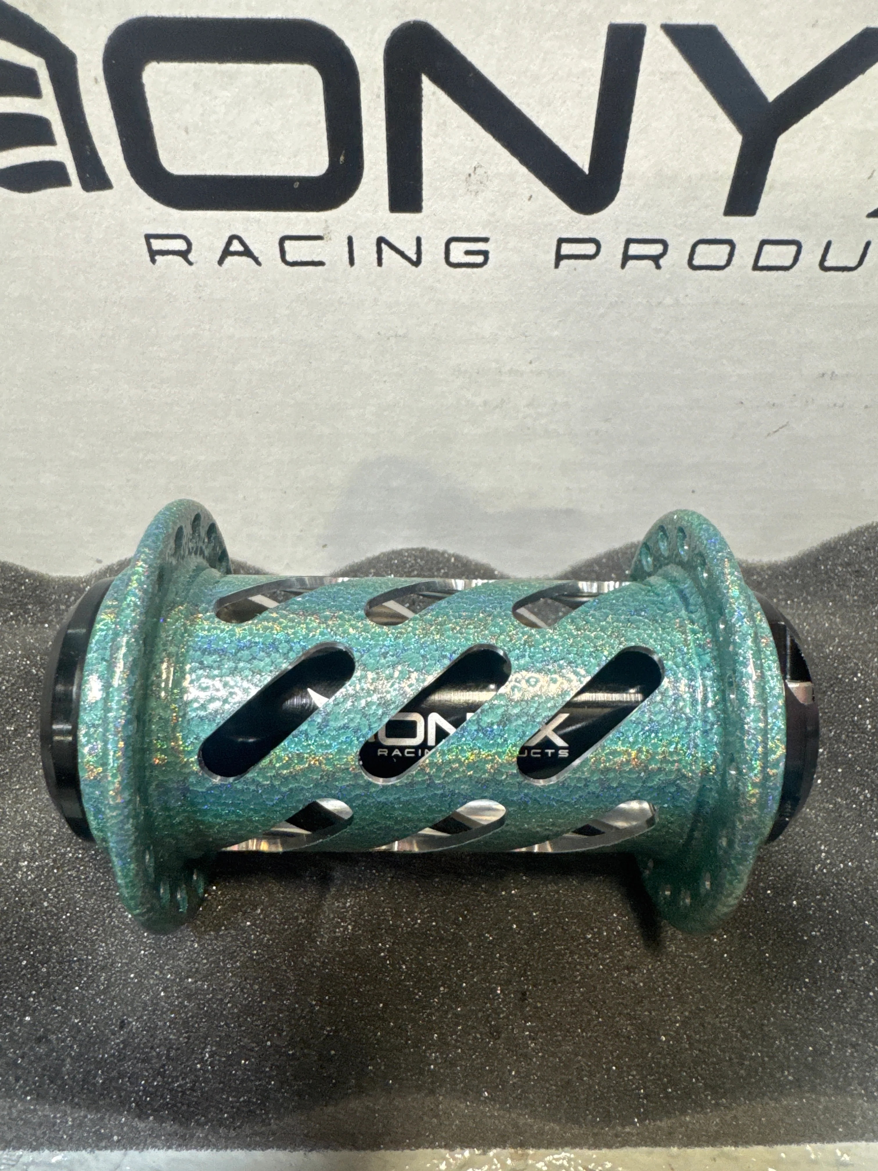 Onyx Hubs Cotm lock ness - Image 2