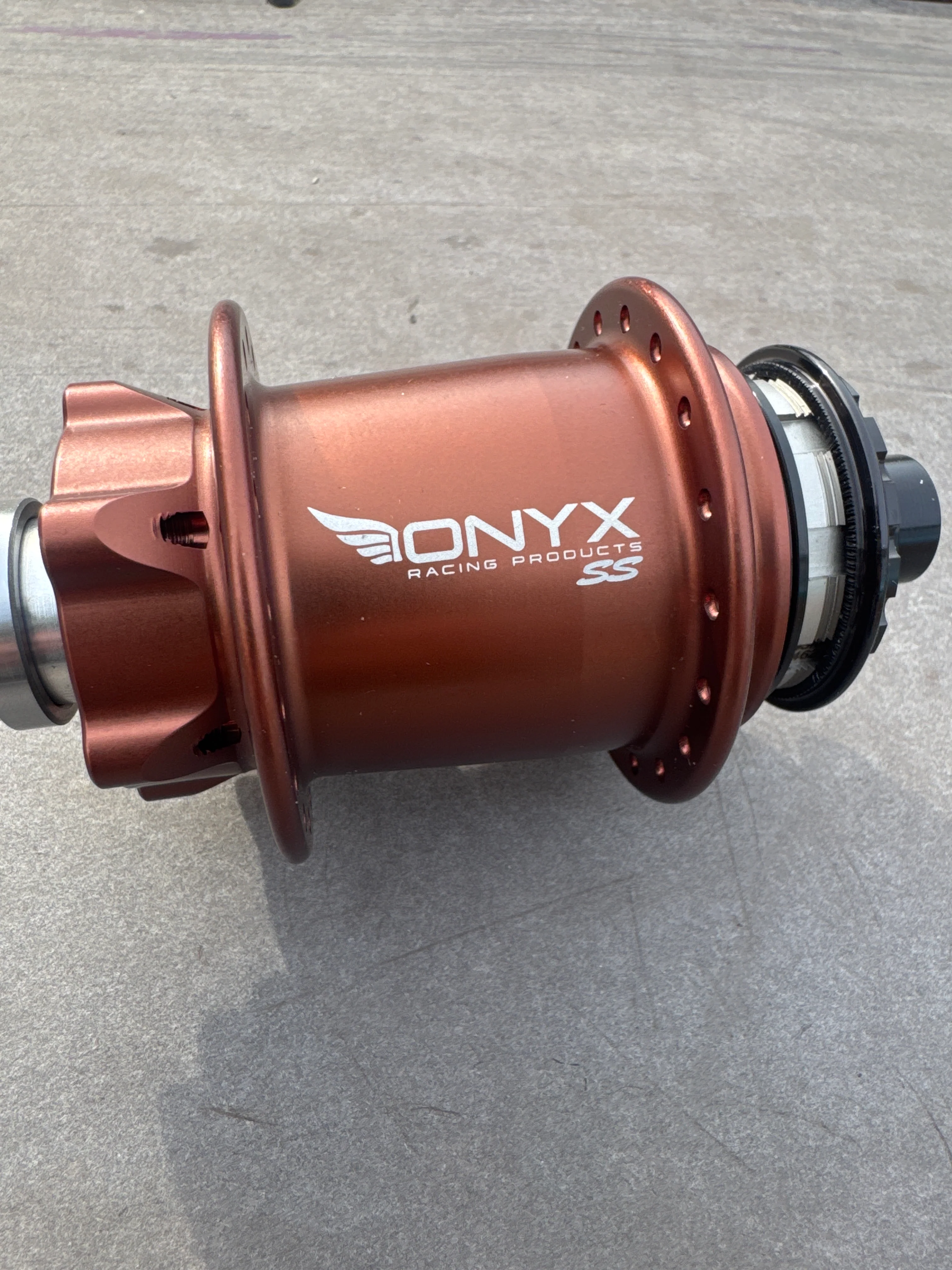 Onyx Hubs Cotm matte bronze - Image 3