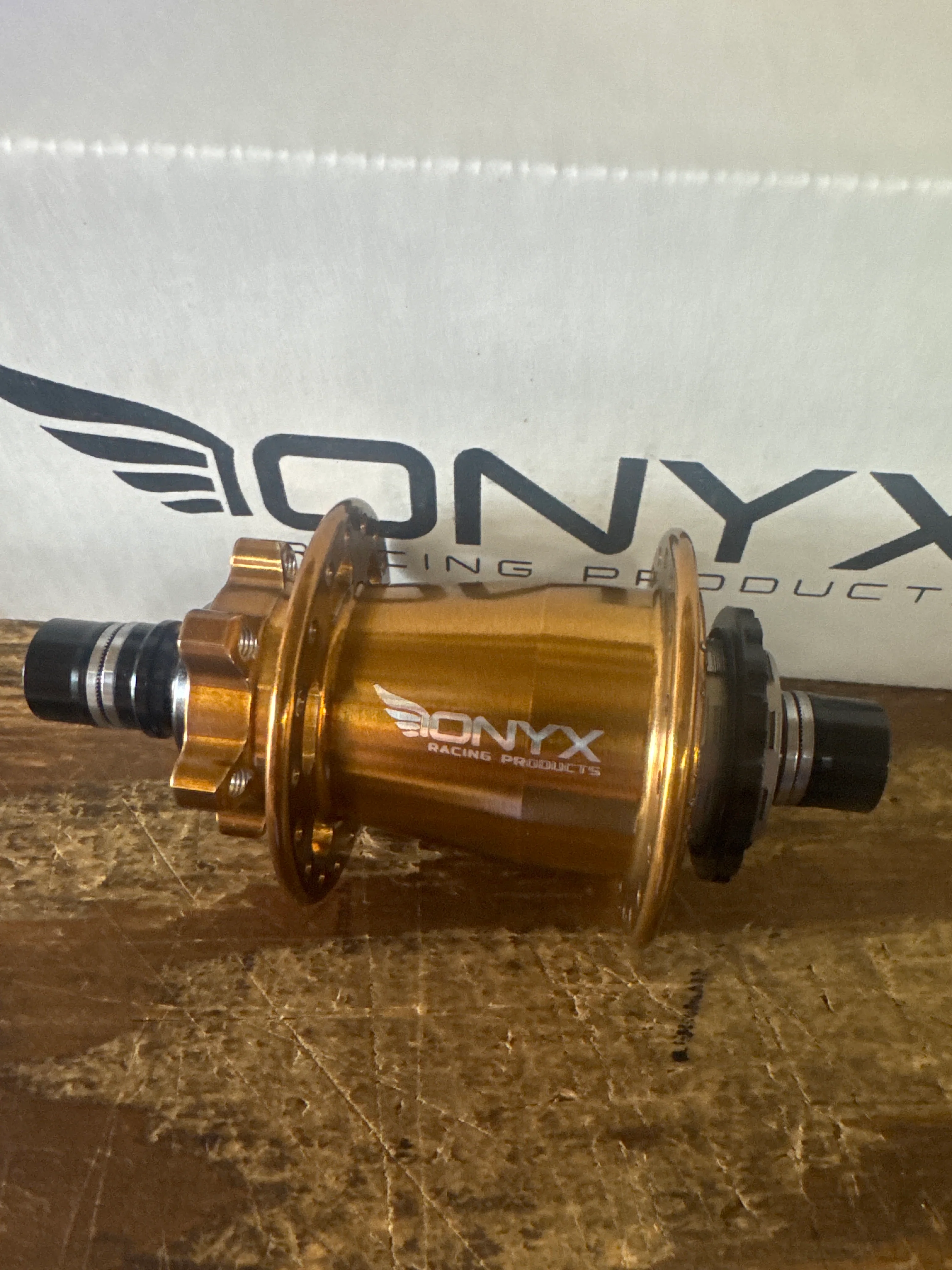 Onyx Hubs Cotm Monaco Copper