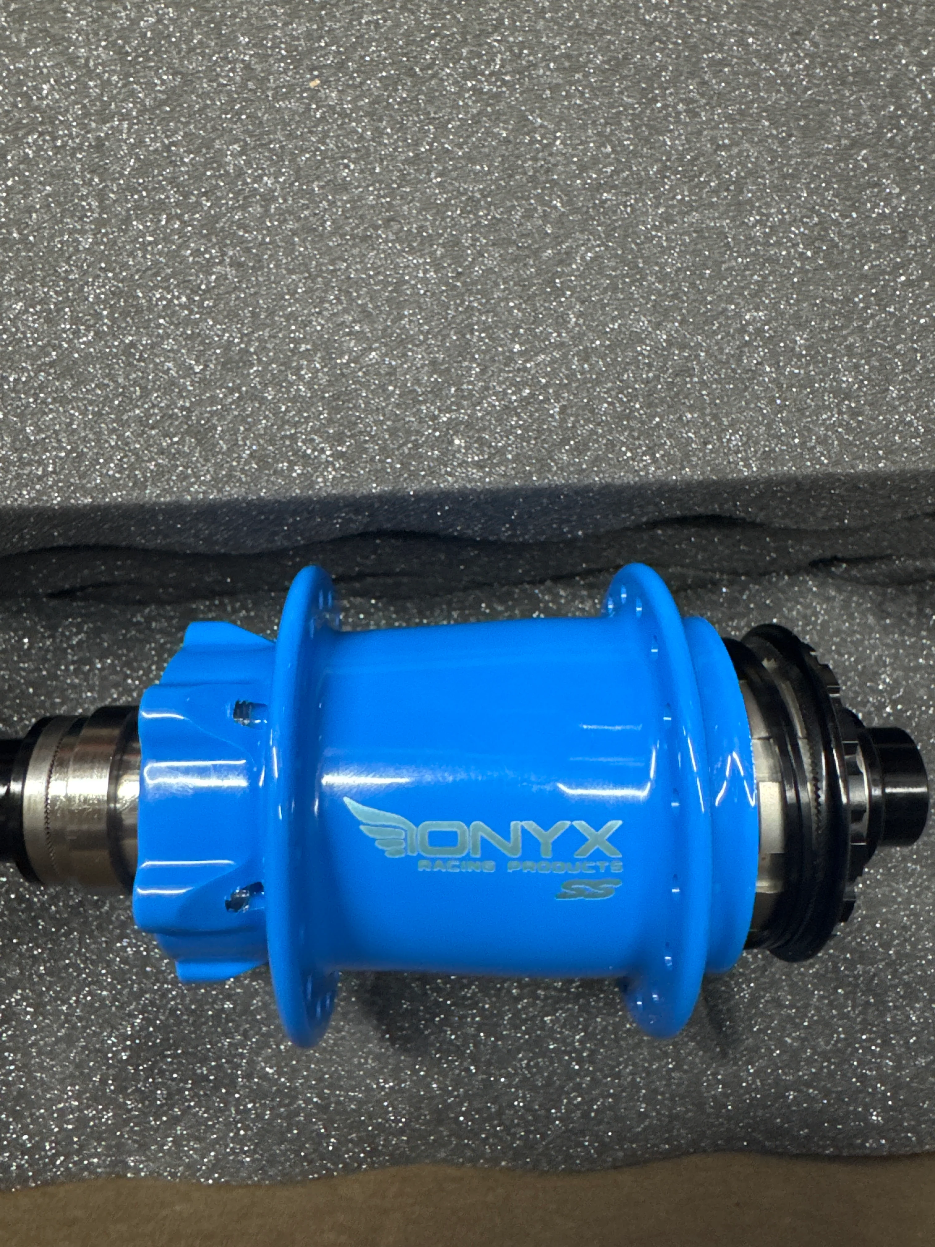 Onyx Hubs Cotm Playboy blue - Image 4