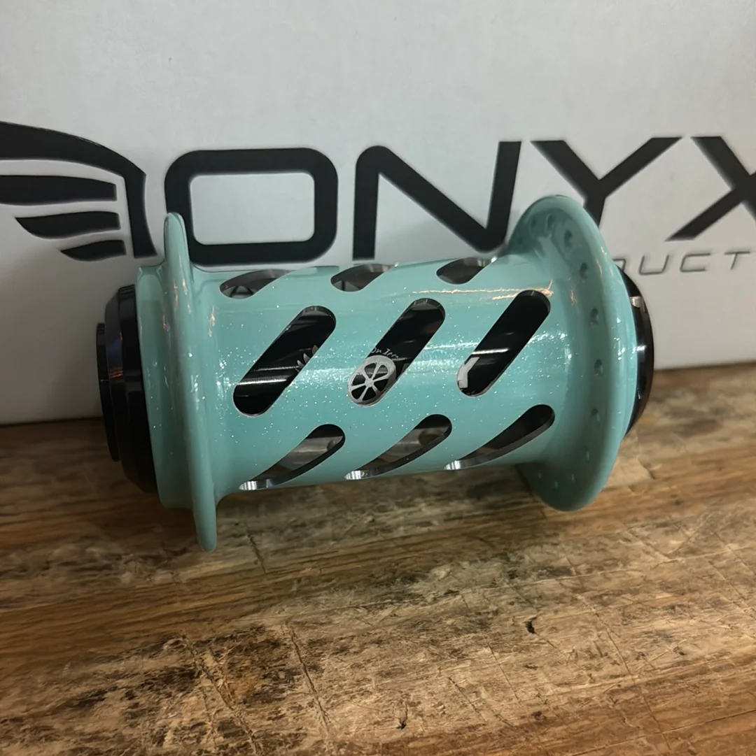Onyx Hubs Cotm seafoam sparkle - Image 4