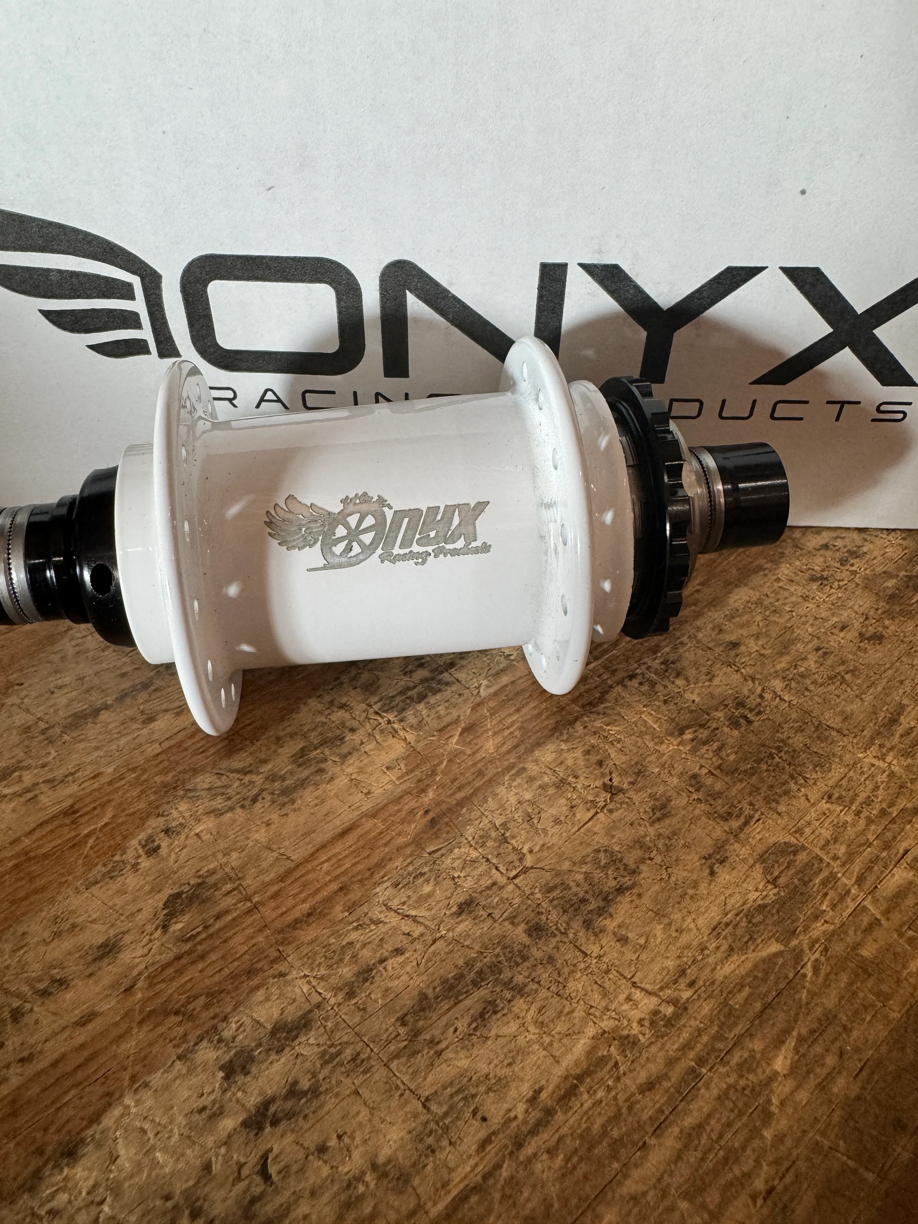 Onyx Hubs Frost white - Image 2