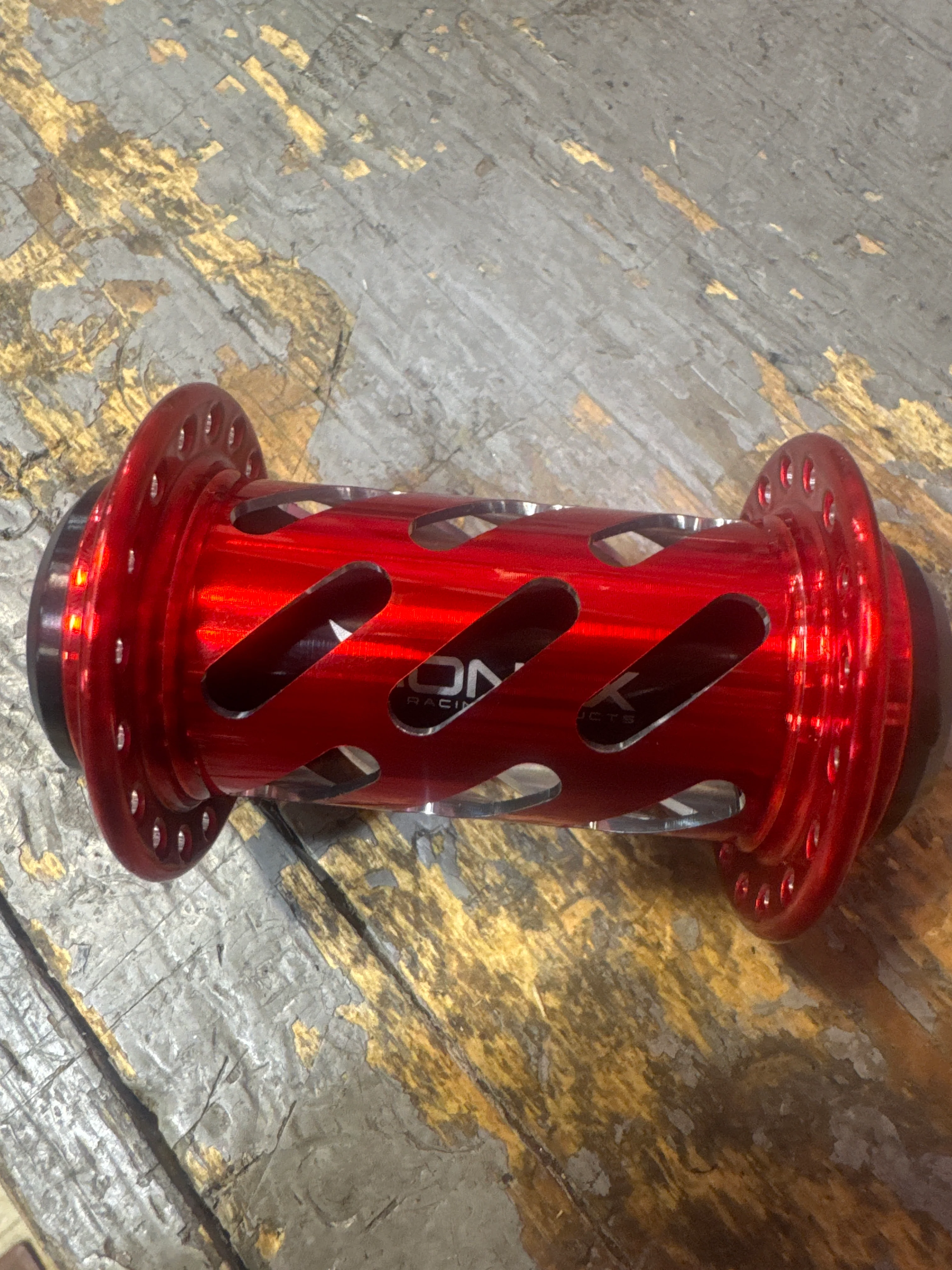 Onyx Hubs Gloss Candy red - Image 7