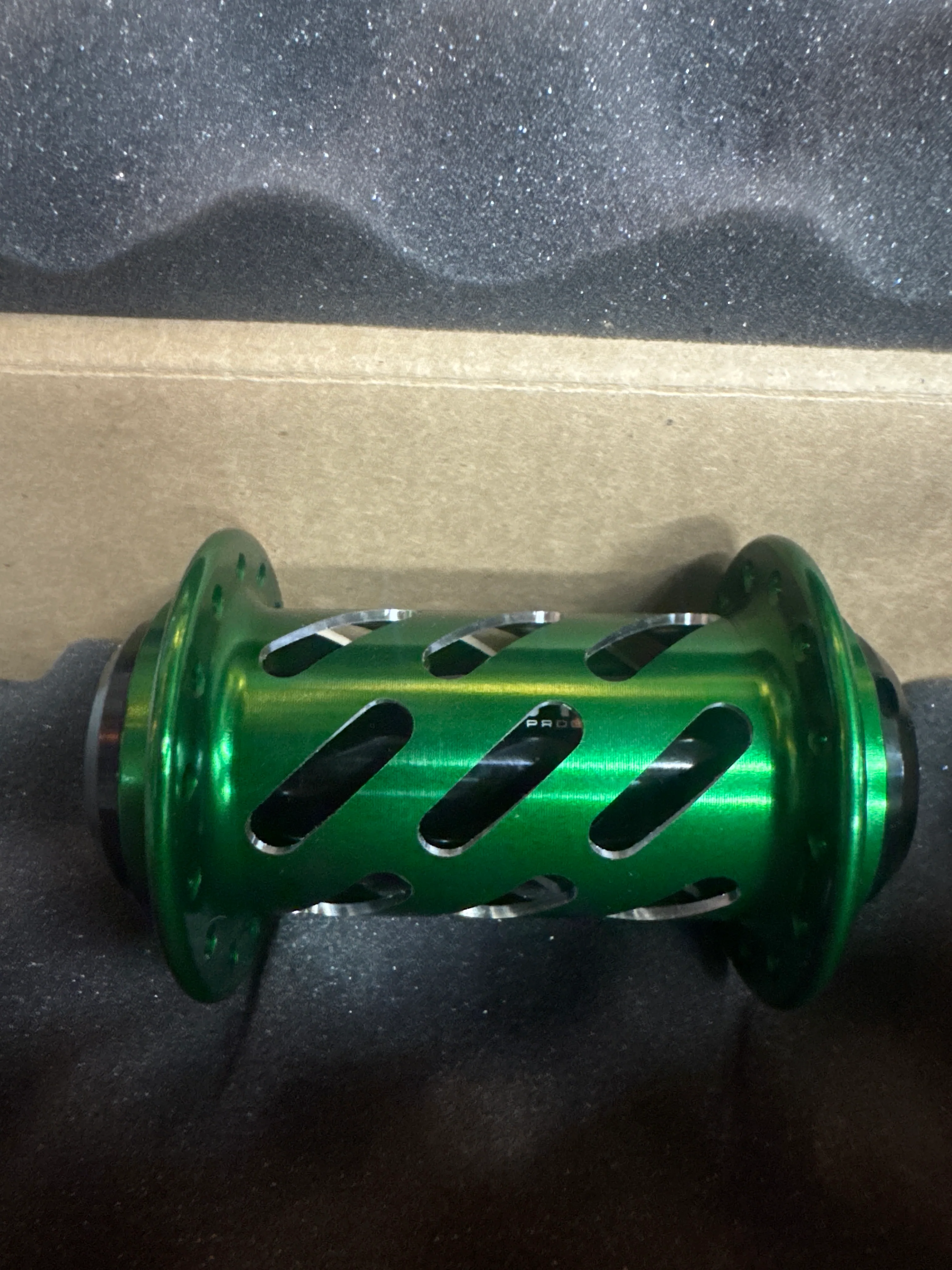 Onyx Hubs Green