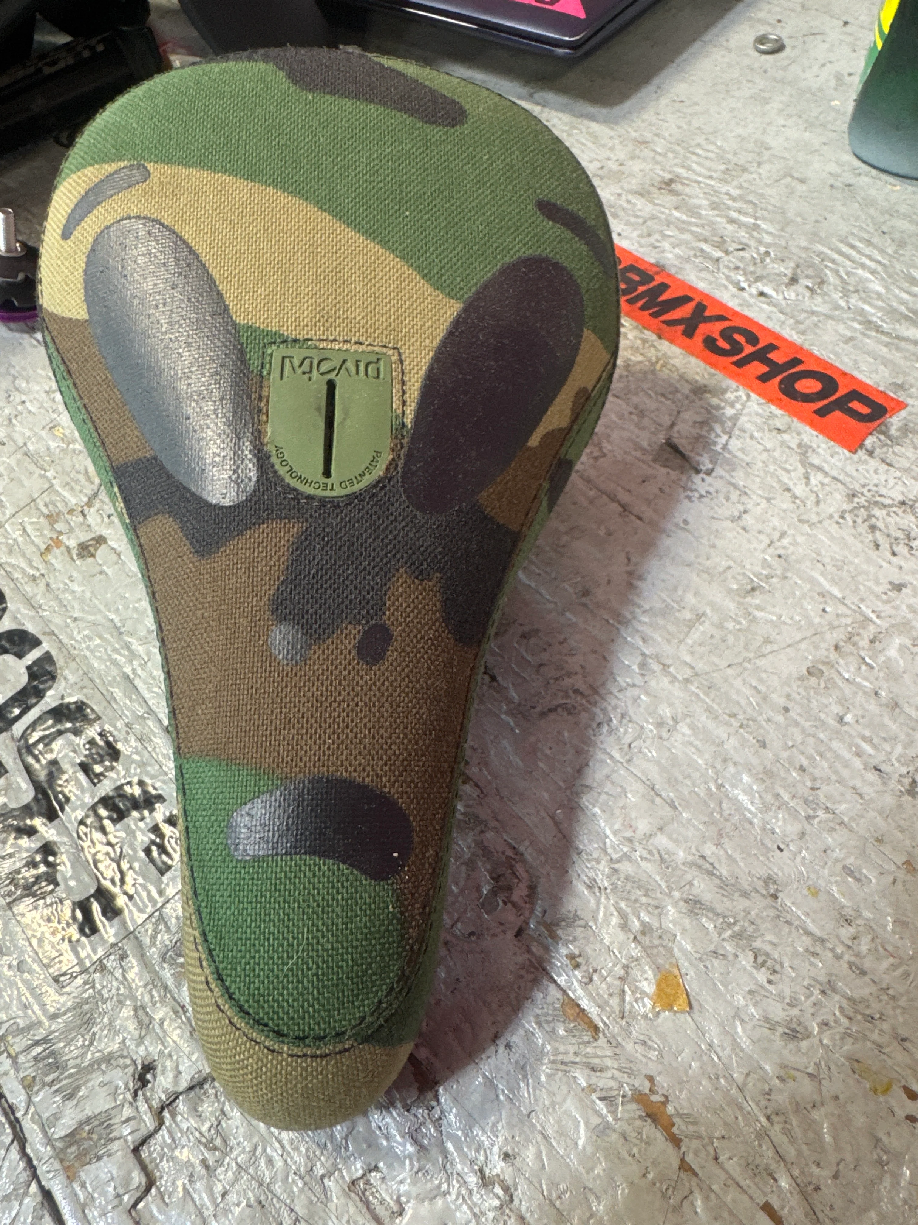 Rant pivotal seat