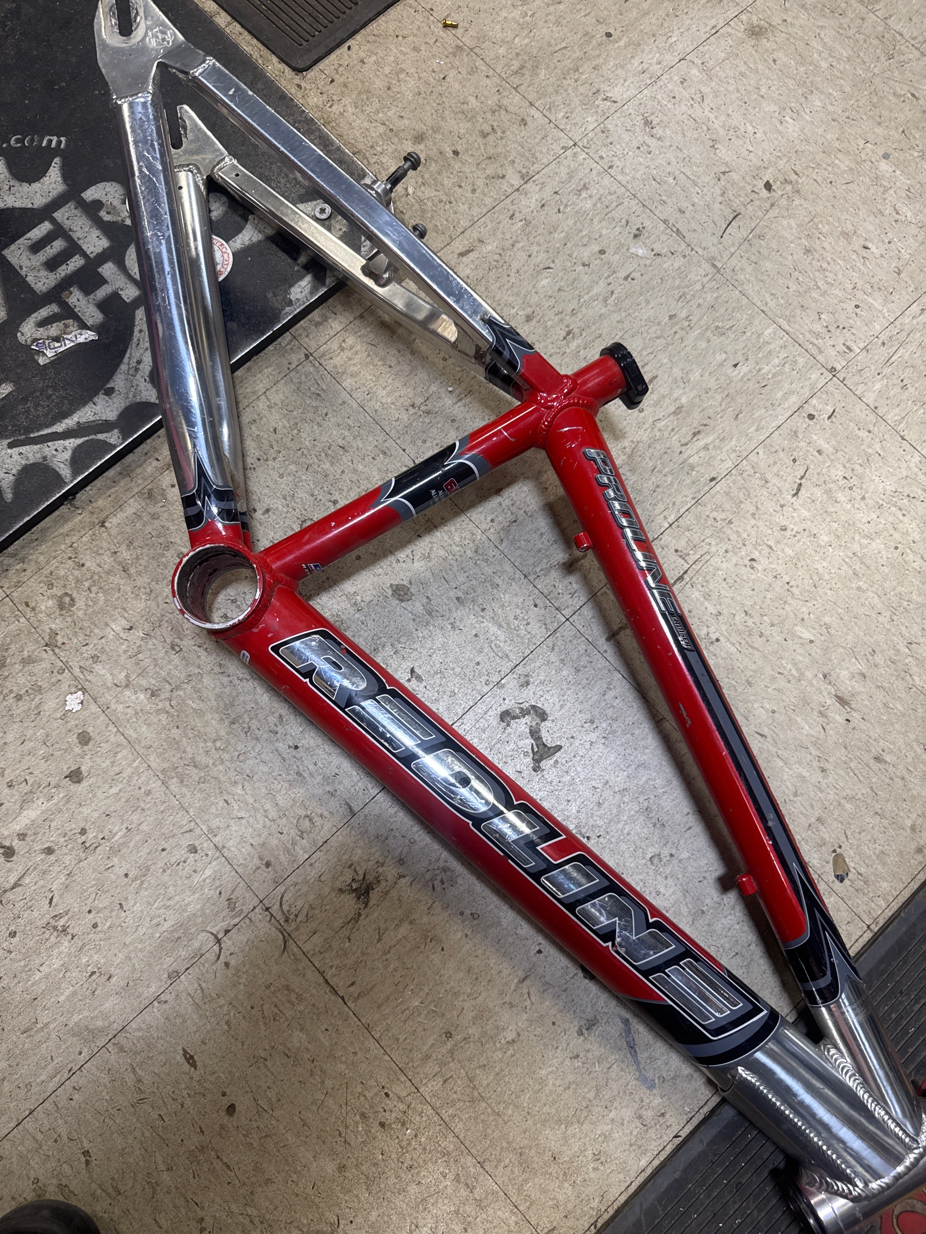 Redline vintage cruiser frame