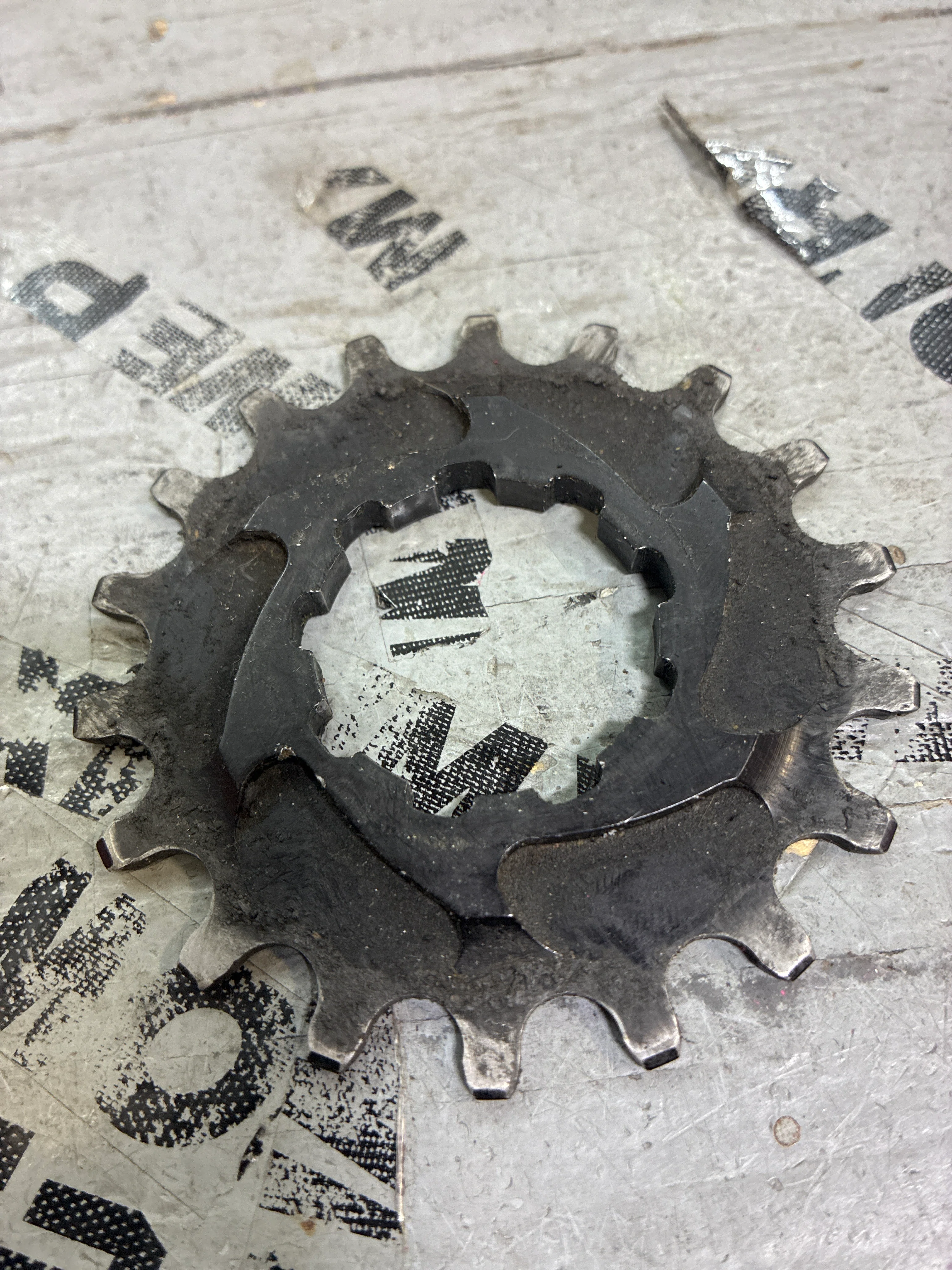 rennen 18t cog - Image 2