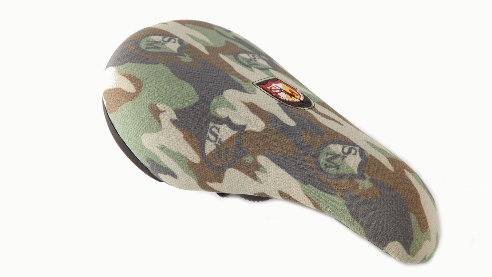 S&M Camo Pivotal Seat