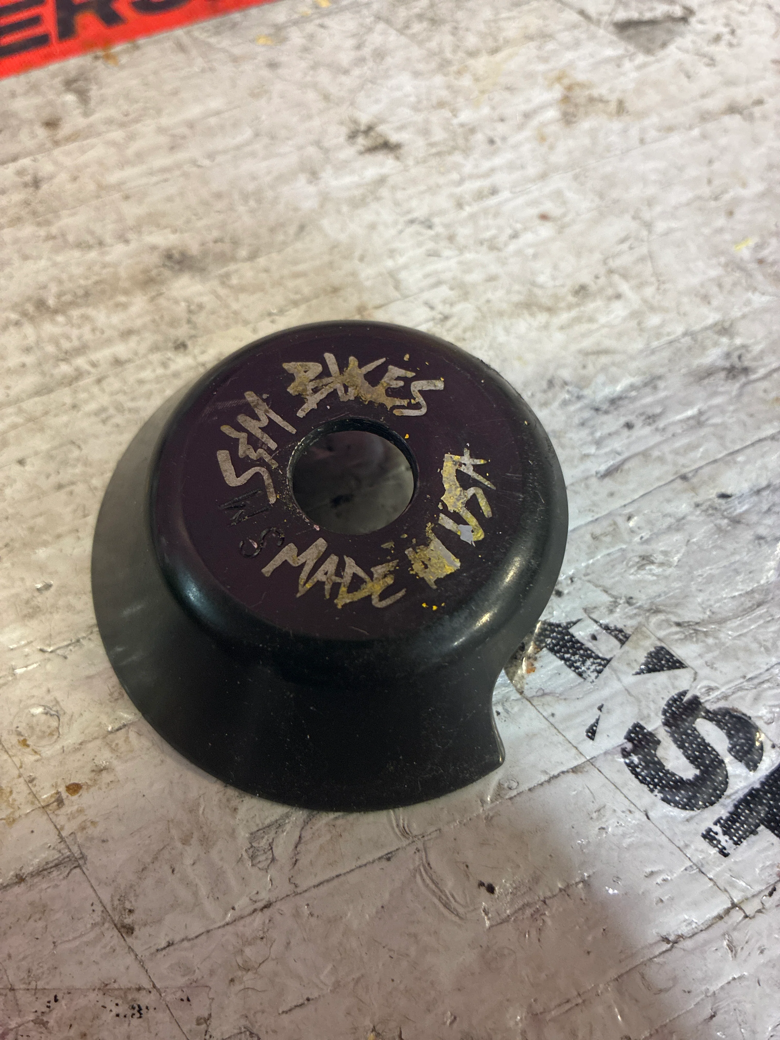 s&m drive side hub guard