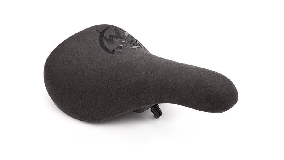 S&M Stealth Pivotal Seat