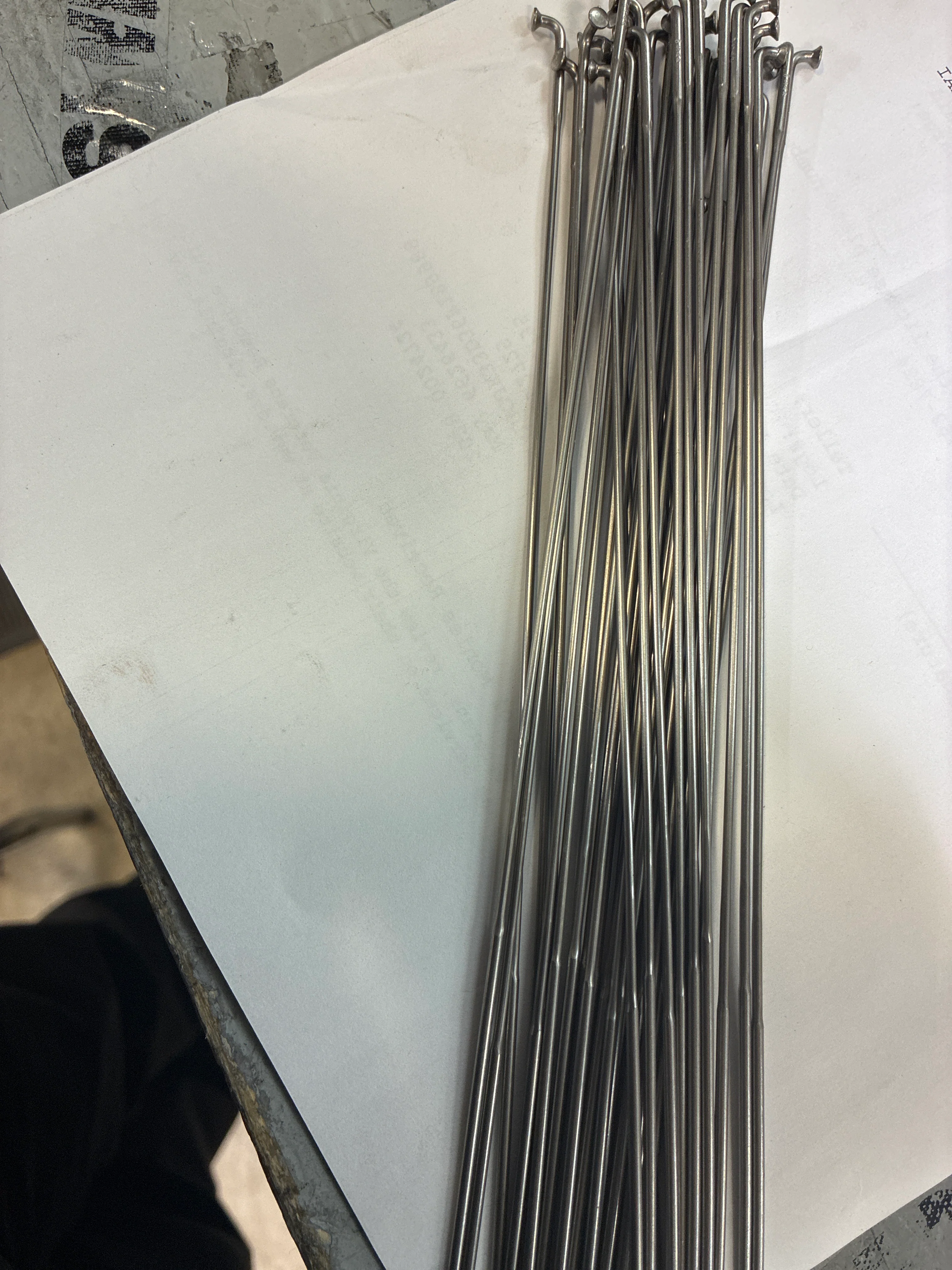 Sapim Laser Spokes pack of 28 - Image 3