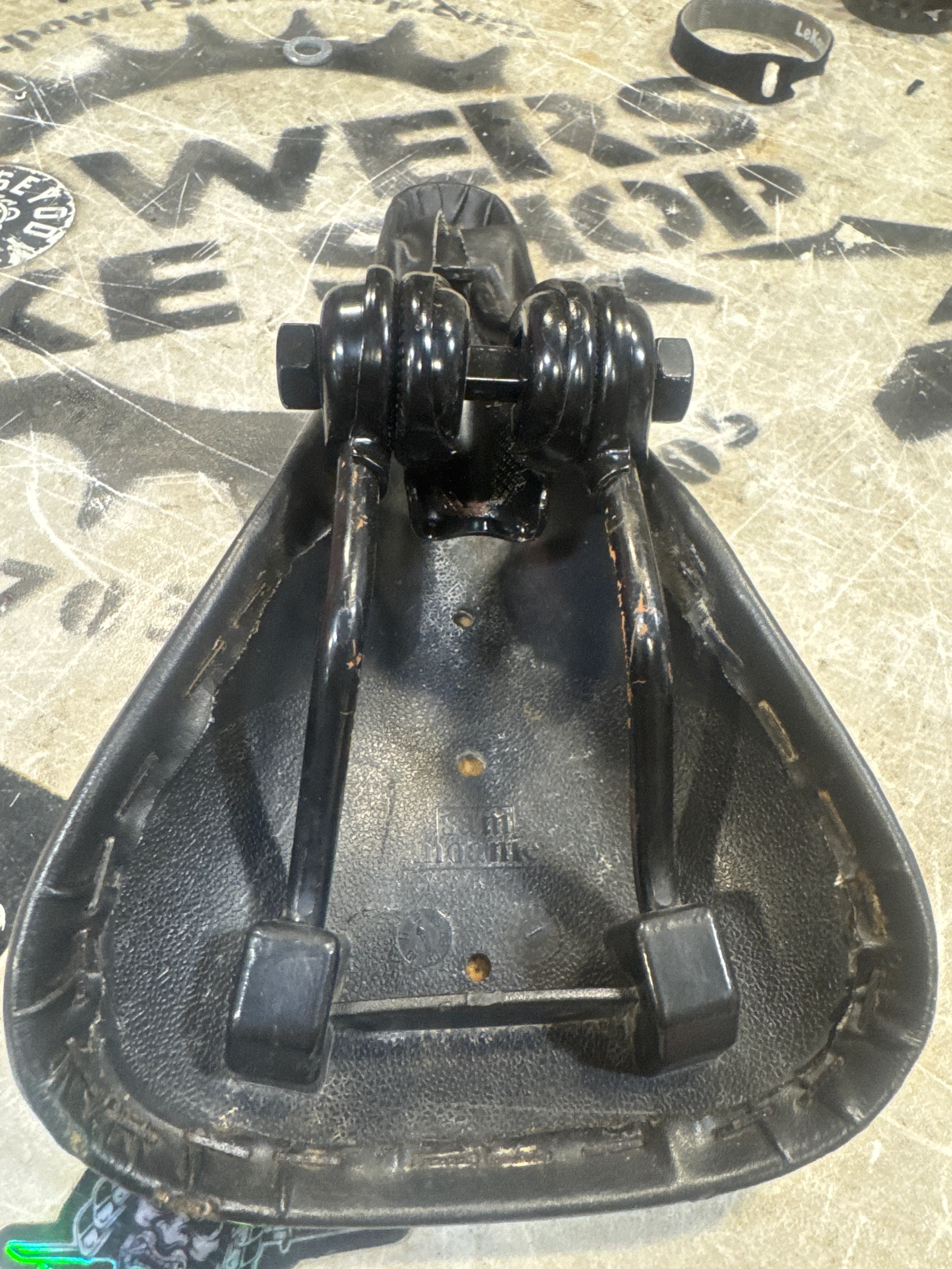 Se bikes ripper seat black/gold - Image 2