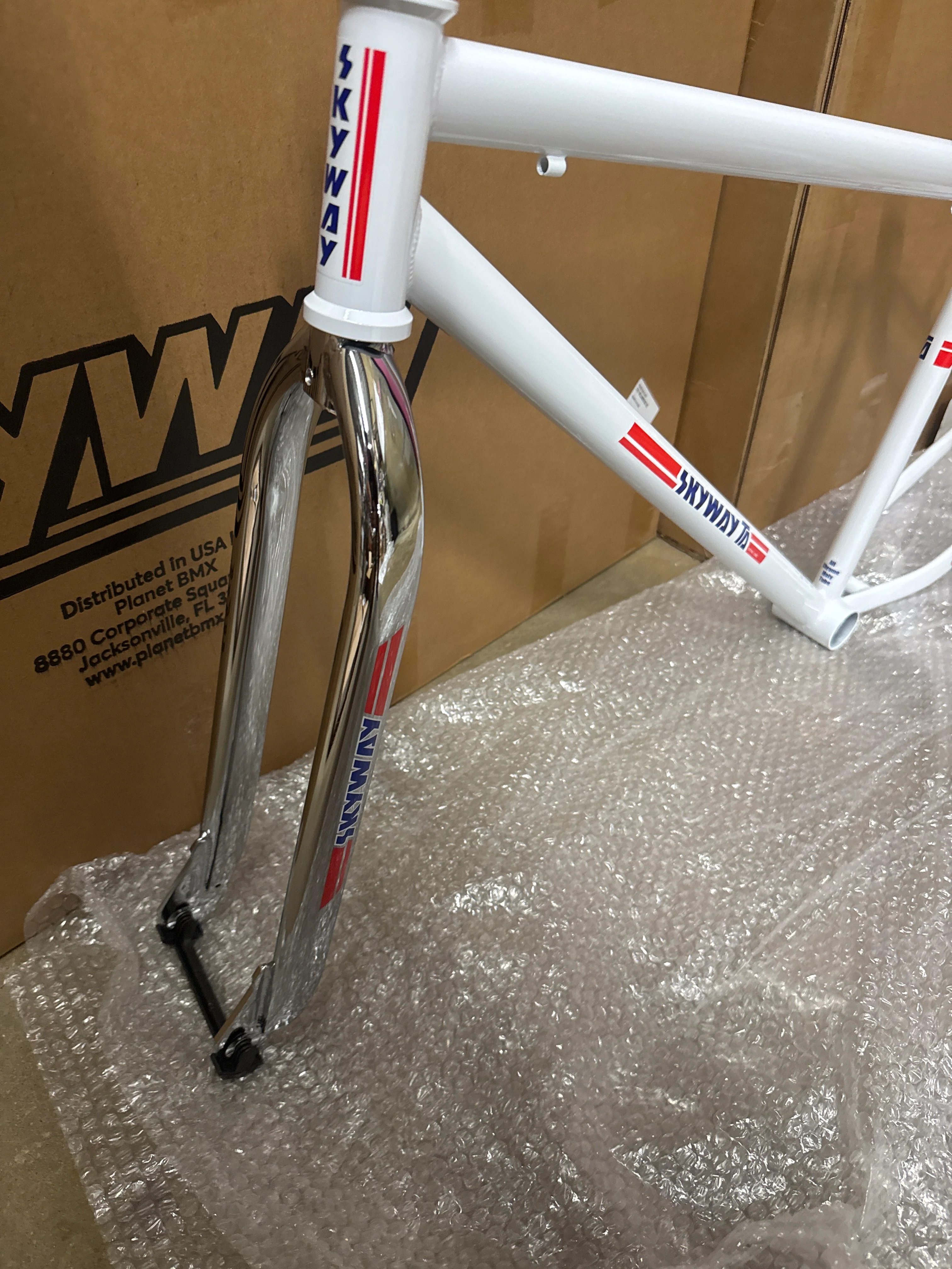 Skyway TA 29" frameset White/chrome forks
