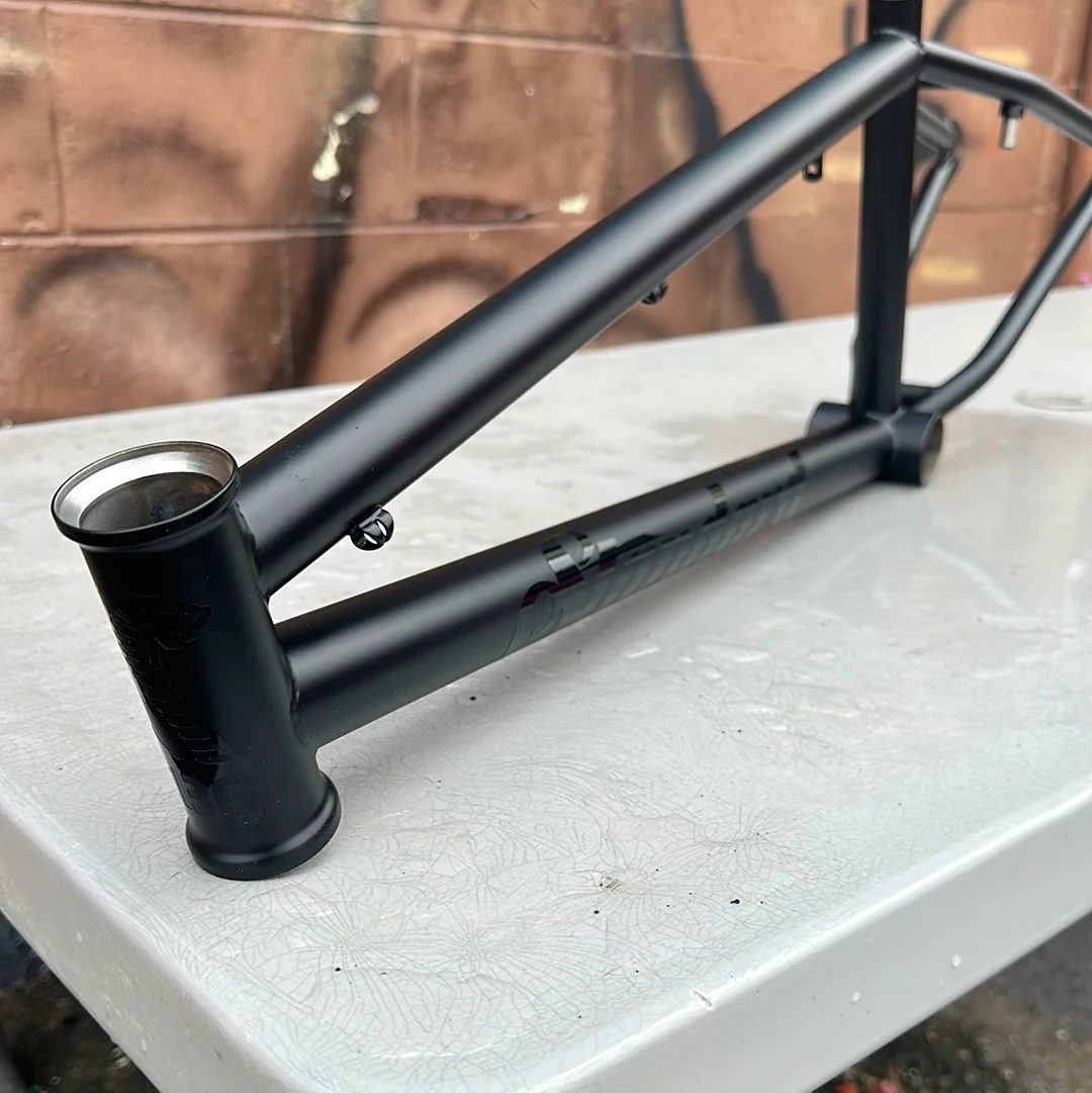 STANDARD BYKE 22" FRAME - Image 12