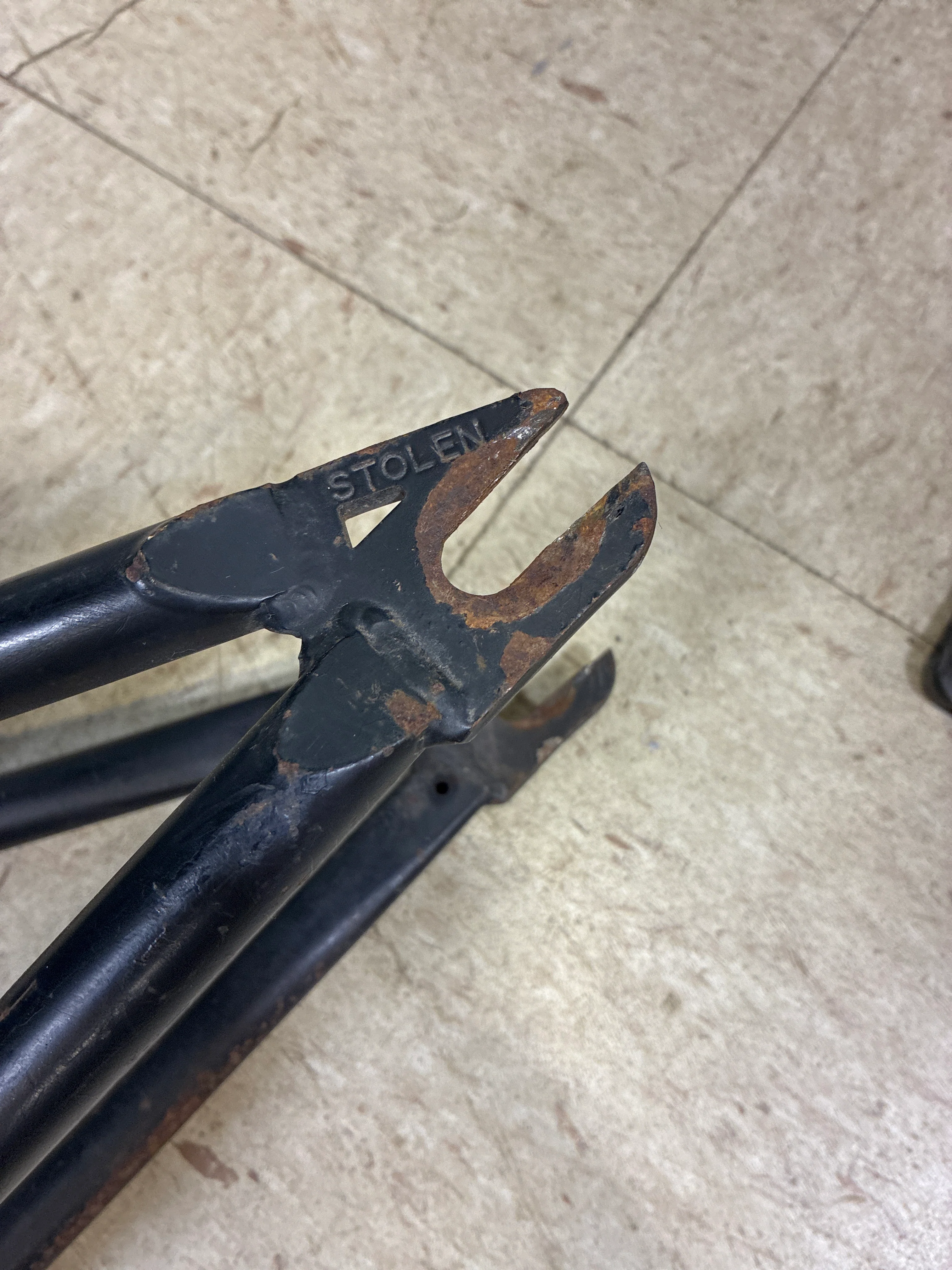 stolen wrap 20.5 frame - Image 2